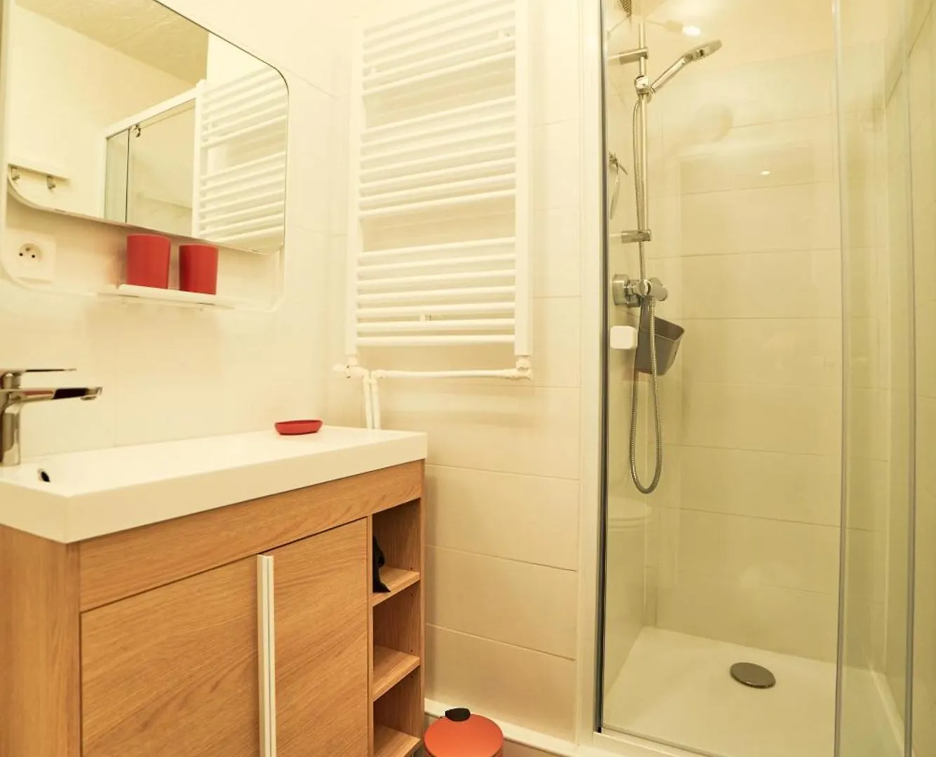Appartement Renove Au Pied Des Pistes La Plagne 0*,  France