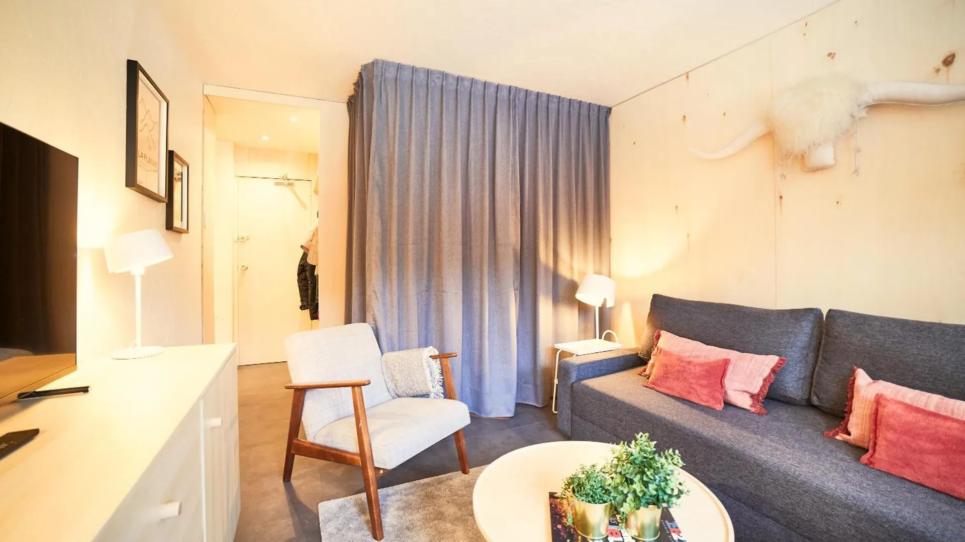 Apartment Appartement Renove Au Pied Des Pistes La Plagne France